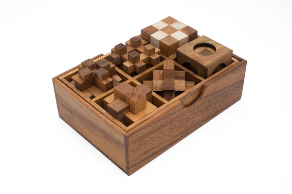 Set of six puzzles (WG-134)