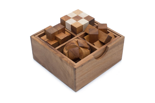 Set of four puzzles (WG-264)